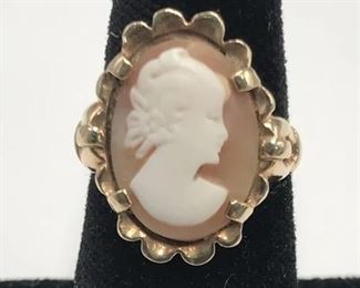 Vintage 10k gold cameo ring size 6 4.32 grams $150