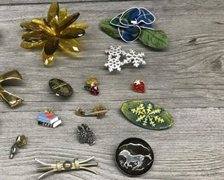 Lot of Brooches  $5 each or all $30
Lot B22