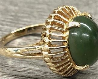 14 k gold ring with jade $400