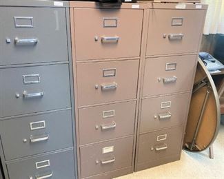 4-drawer file cabinets; round card table