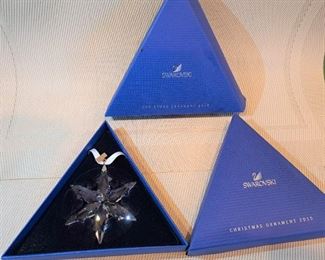 SWAROVSKI CRYSTAL SNOWFLAKE CHRISTMAS ORNAMENT 