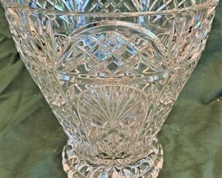 CRYSTAL LARGE VASE