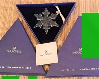 SWAROVSKI CRYSTAL SNOWFLAKE ORNAMENT