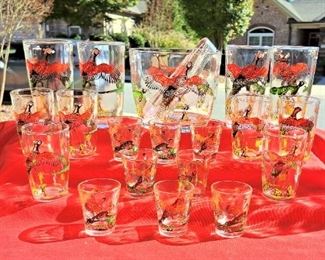 VINTAGE GLASSWARE 
