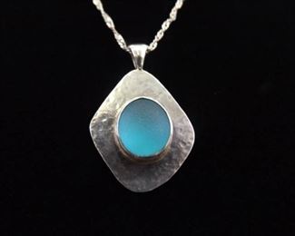 .925 Sterling Silver Frosted Turquoise Glass Hand Hammered Pendant Necklace
