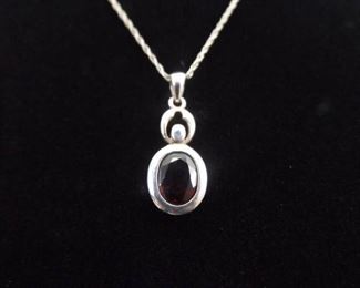.925 Sterling Silver Oval Cut Deep Red Garnet Pendant Necklace
