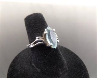 .925 Sterling Silver Marquis Cut Ring Size 6.75
