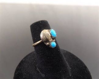 .925 Sterling Silver Sleeping Beauty Turquoise Ring Size 4.75
