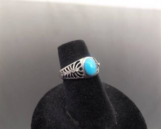 .925 Sterling Silver Sleeping Beauty Turquoise Cabochon Ring Size 5
