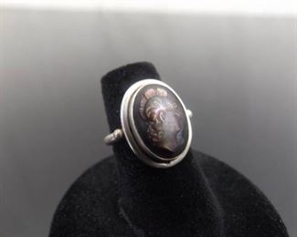 .800 Sterling Silver Carved Shell Cameo Ring Size 5.75
