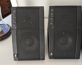 Acoustic Research Speakers - Powered Partner 570