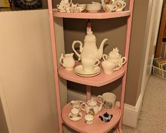 French Heritage Heart Shelf