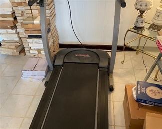 Home treadmill working