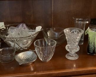 Mid-century glassware including Vera Wang bowl