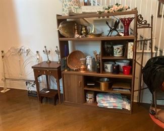 late 1800s wrought iron and brass twin bed frame, working sewing machine (c. 1990), shelving unit, Victorian easel, variety of decorative objects (1920-2000), tympani drum