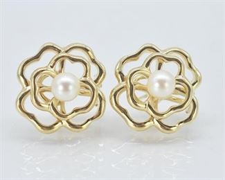 18K Gold and Cultured Pearl Flower Design Earrings