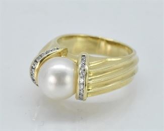 18K Gold and Pearl Ring, Scott Keating Design SKD