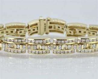 14K Gold and Diamond Link Bracelet