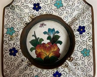 https://www.agesagoestatesales.com JF4002 Mid Century Floral Cloisonne Ashtray