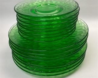 https://www.agesagoestatesales.com K5010 LOT OF 16 GREEN DEPRESSION GLASS PLATES