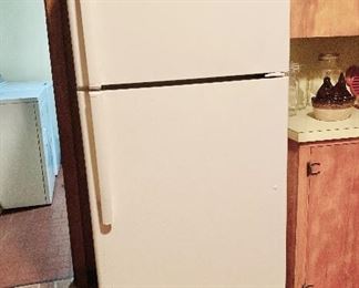 GE refrigerator