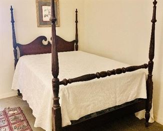 Mahogany 4 post bed - full size
