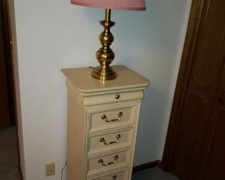 Lexington jewelry chest