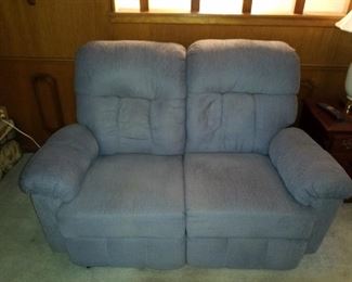 Double recliner