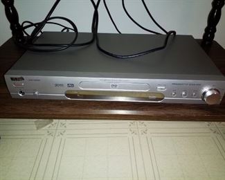 DVD player 