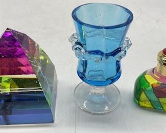 Lot 3 Glass Decor Table Wares
