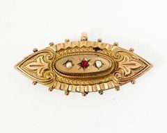 10k Gold Victorian Brooch