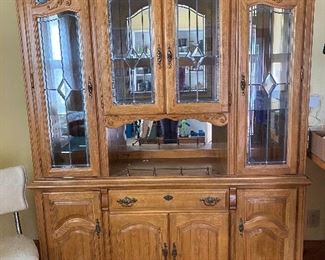 China cabinet 