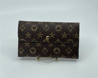 Louis Vuitton wallet 