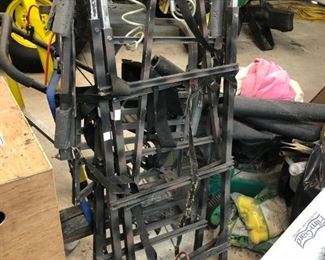 Ladder Tree Hunting Blind 