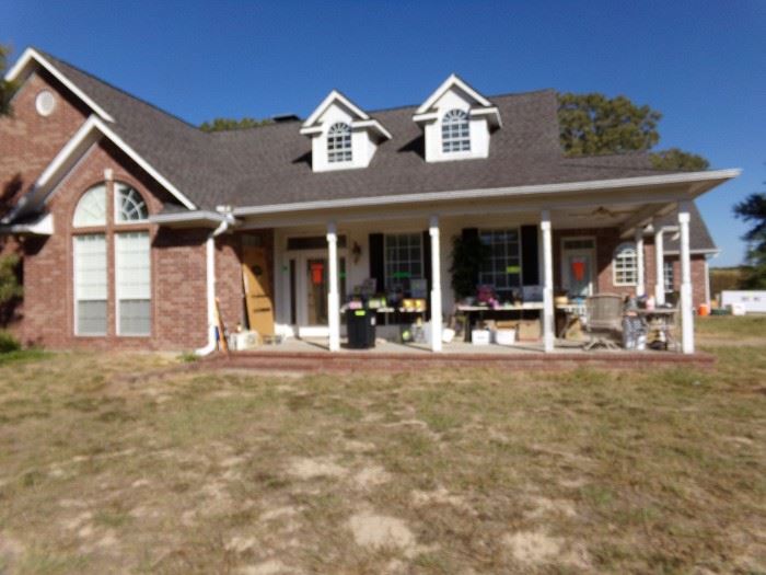 Welborn's Nice Athens Estate Sale starts on 11/10/2022