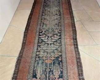 Antique runner