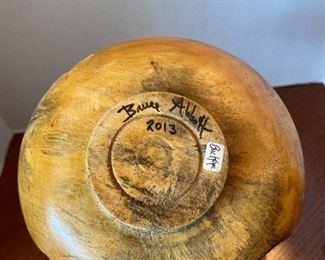 #18 - $40 San Fransisco wood carved Bruce Abbott 2013 Buck eye wood carved vase 