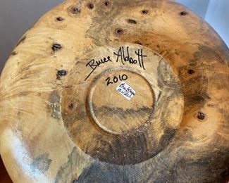 #26 - $48 San Fransisco wood carved Bruce Abbott 2010 Buck eye burch wood carved vase 