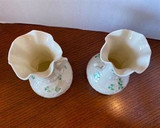 #38 - $36 Pair of beleek Irish vases - Mint condition. 