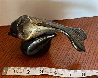 #41 - NOW $16  Murano glass fish - unsigned - black/gold , mint condition