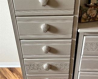 Tall chest with five drawers