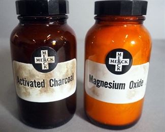 Merck Medicine Bottles Qty 8 WIth Contents