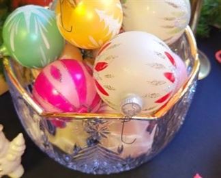 Ornaments, Shiney Brites