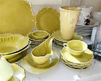 Steubenville , pottery, Woodfield Pattern