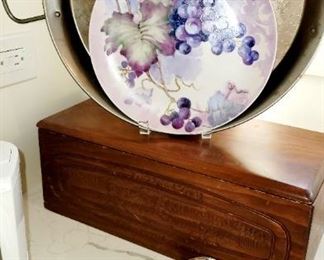 Baking platter, vintage wood box