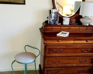 Lexington ,  chest w/ mirror