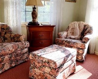Floral, swivel / rocker, Club chair 