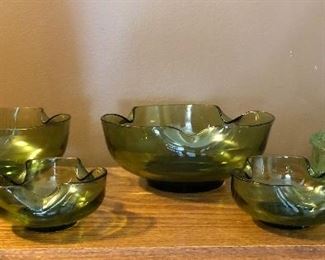  $7.00 for the Lot. Anchor Hocking Vintage Green Chip/Dip Bowl set. 2 large bowls and 2 small bowls. . Green covered Candy Box/Dish - Indiana Glass 