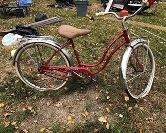 $90.00 Vintage 1960's Schwinn Ladies American Cruiser,  Not the original seat.  Needs a little TLC, but in overall great shape.    