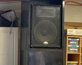 B 52 Professional Speakers 6 available. 